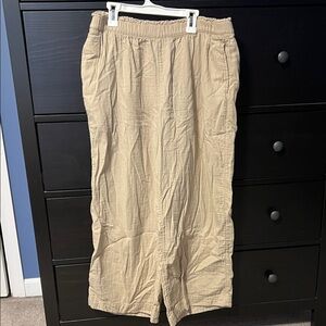 Old Navy Wide-Leg Linen-Blend Pants in Beige